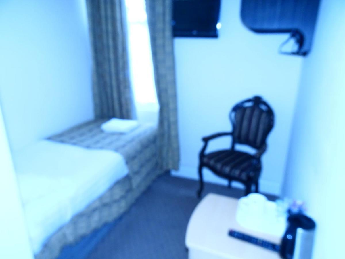 Merith House Hotel Edinburgh Room photo